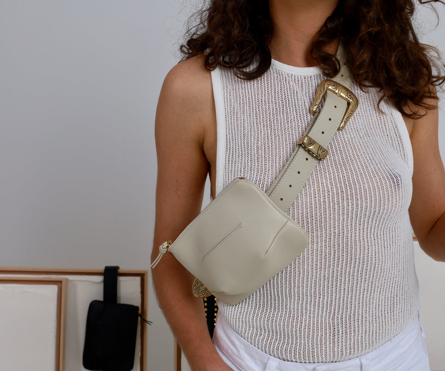 The Belt Bag White